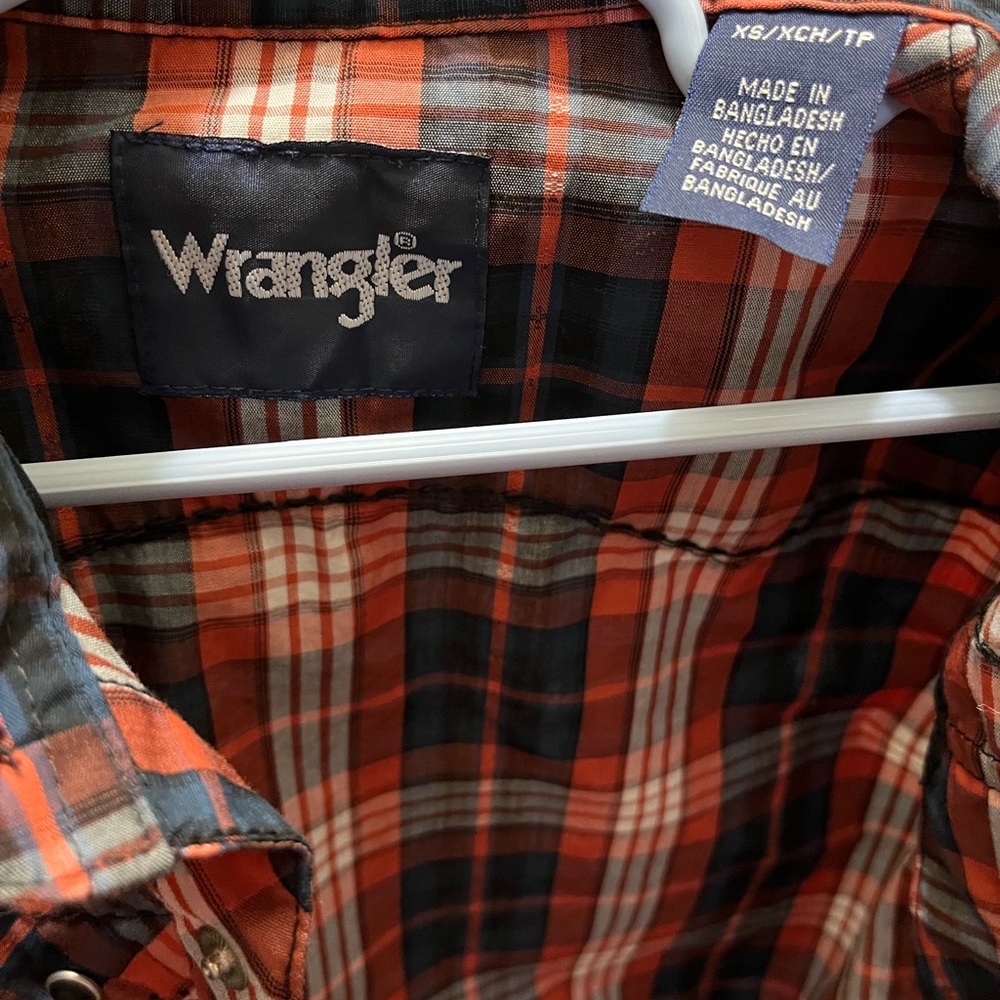 Wrangler button snap down boys XS flannel
